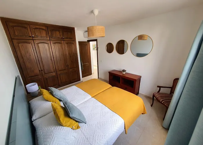 Alberto Private Heated Pool, Jacuzzi, Sea Views Villa Playa Blanca