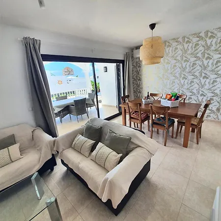Alberto Private Heated Pool, Jacuzzi, Sea Views * Playa Blanca (Lanzarote)