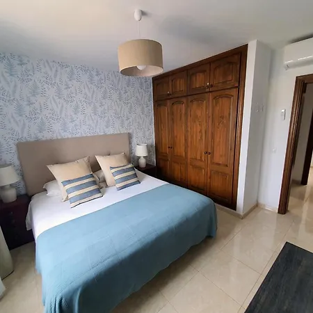 Alberto Private Heated Pool, Jacuzzi, Sea Views *