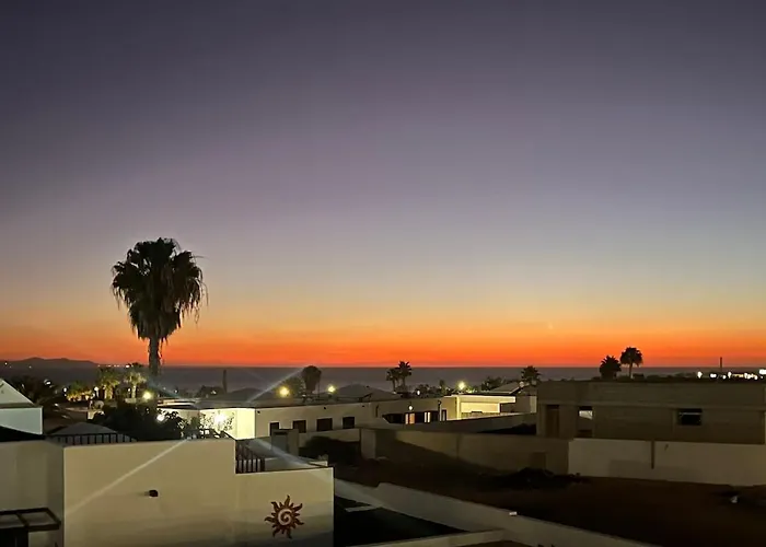 Alberto Private Heated Pool, Jacuzzi, Sea Views Vila Playa Blanca (Lanzarote)