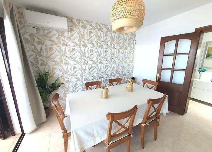 Alberto Private Heated Pool, Jacuzzi, Sea Views Vila *